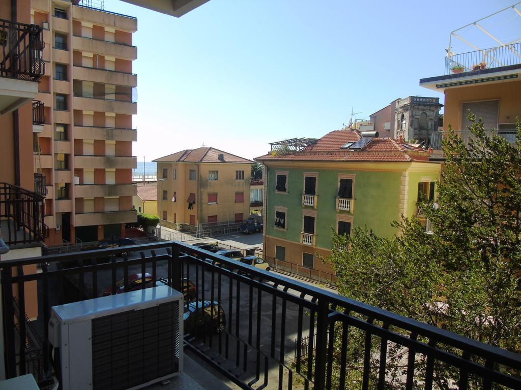 Deiva Holidays Apartment Deiva Marina Exterior photo